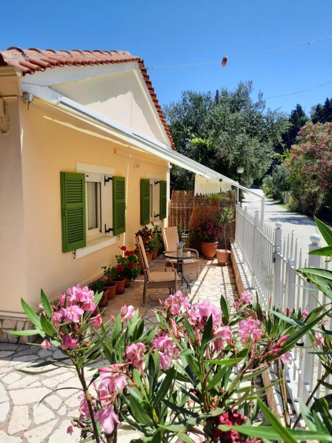 Villa Blue Horizon  à Mpoukaris Extérieur photo