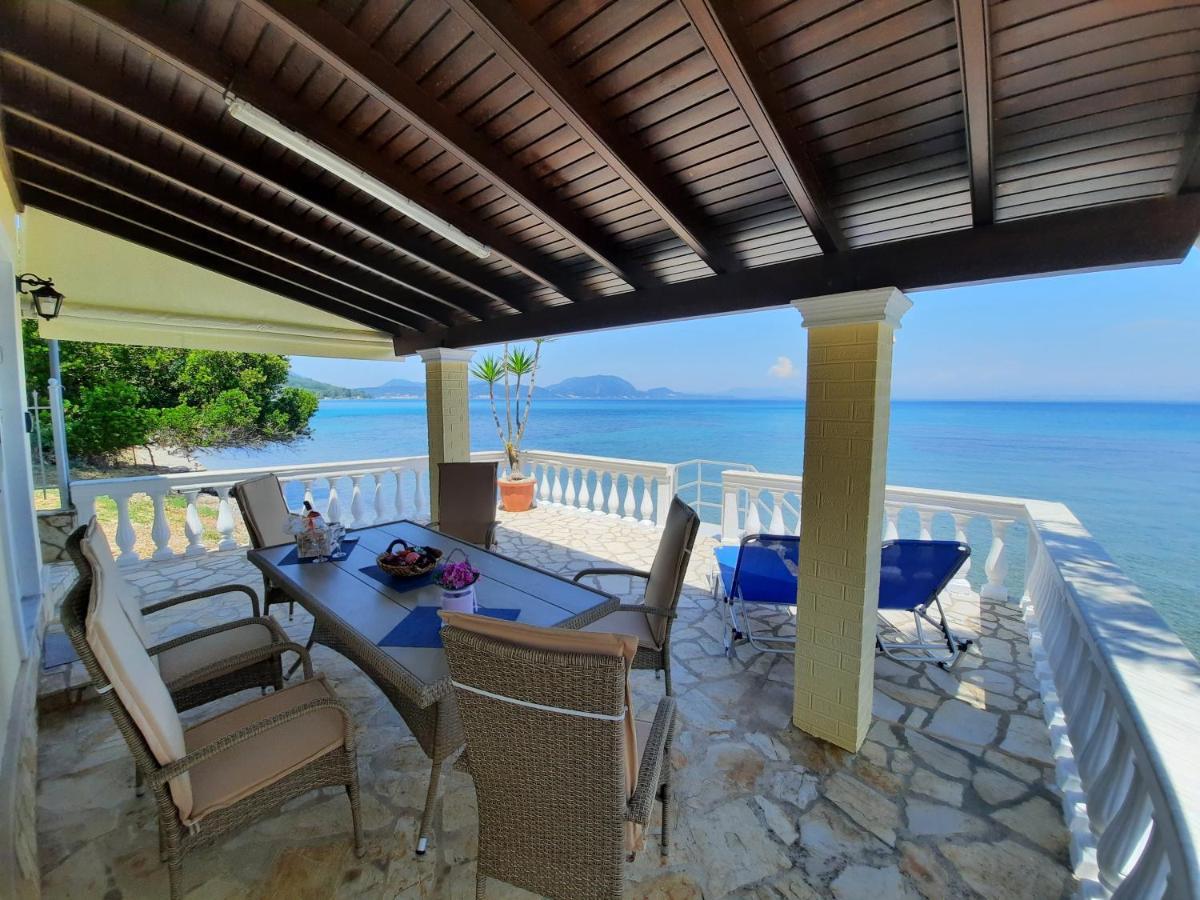 Villa Blue Horizon  à Mpoukaris Extérieur photo