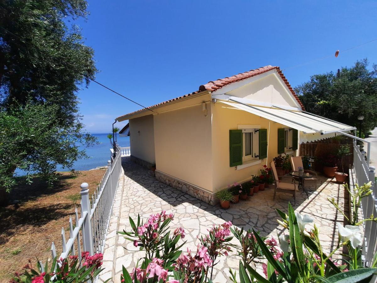 Villa Blue Horizon  à Mpoukaris Extérieur photo