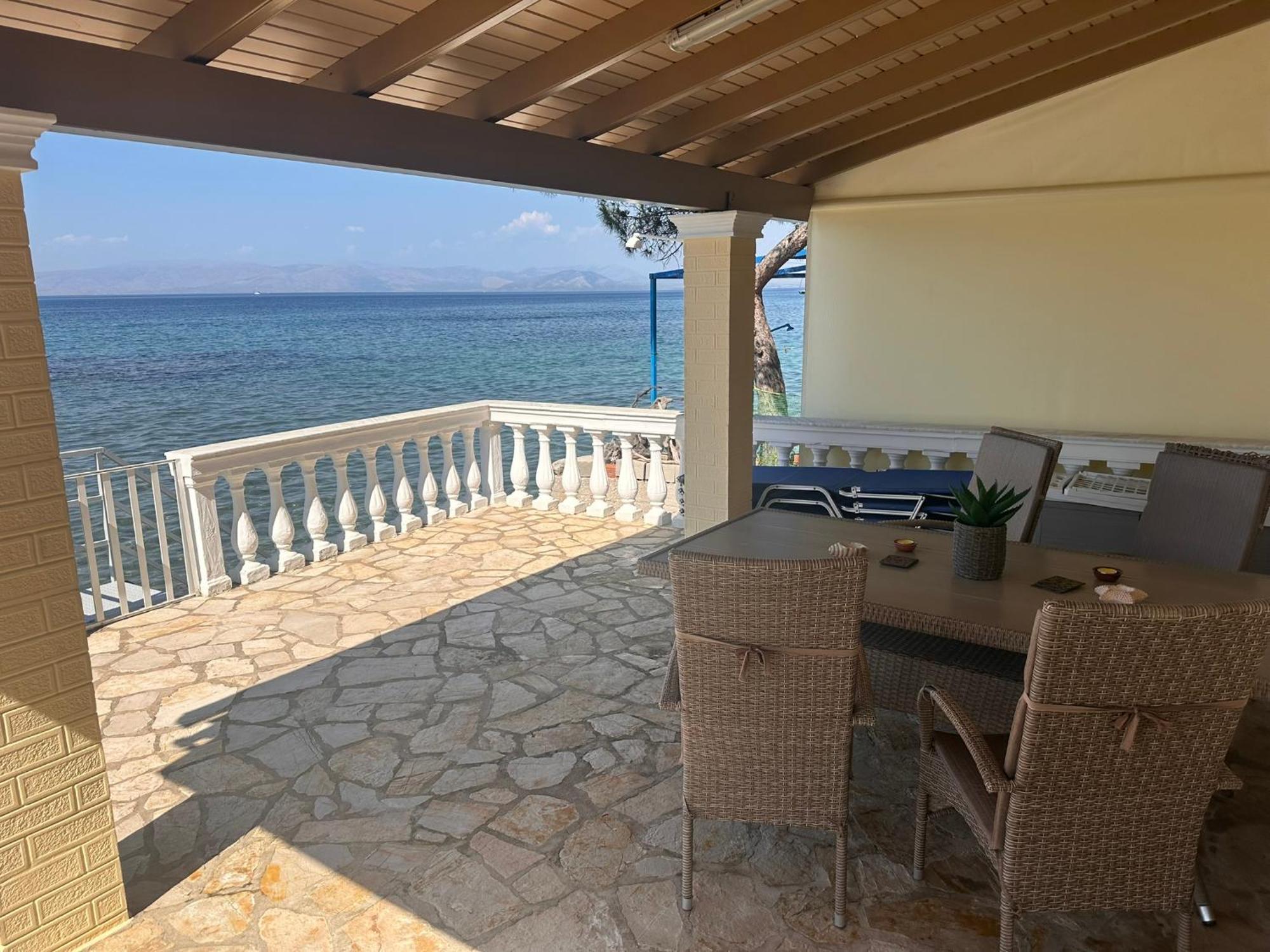 Villa Blue Horizon  à Mpoukaris Extérieur photo